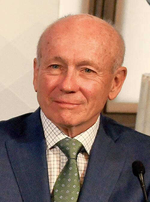 Portrait of Peter Howitt